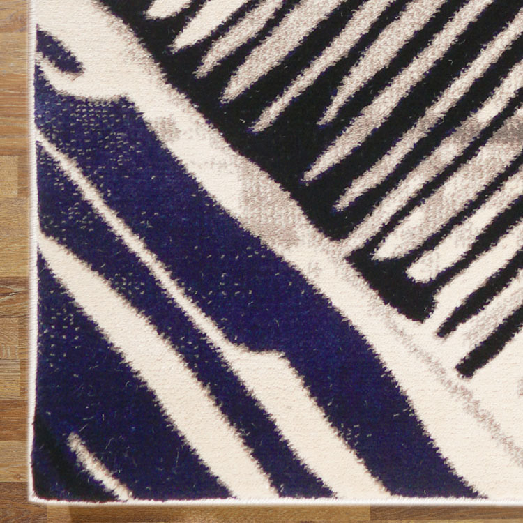 Large View Sade Transitional Geometric Rug