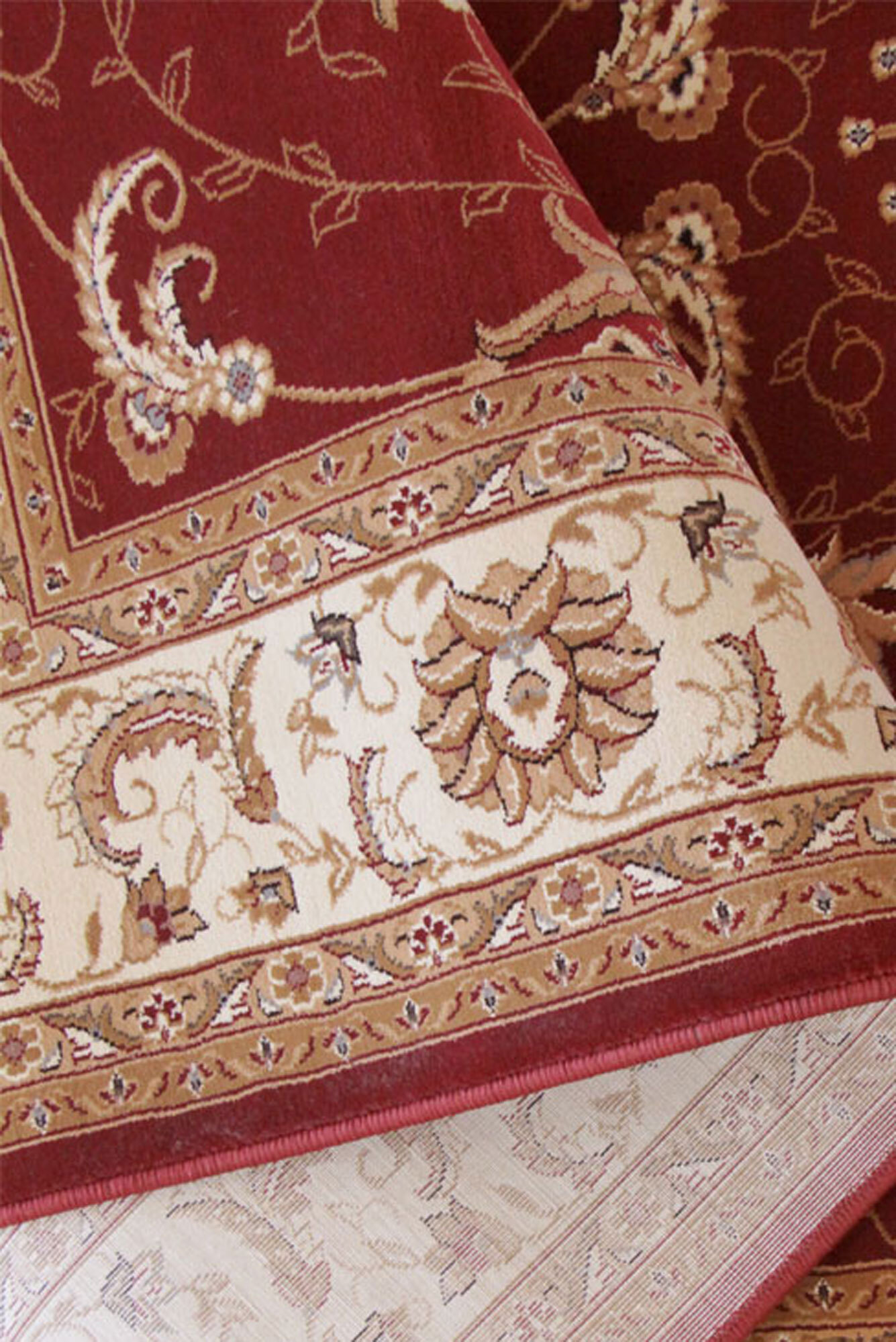 Large View Star Red Traditional Oriental Rug