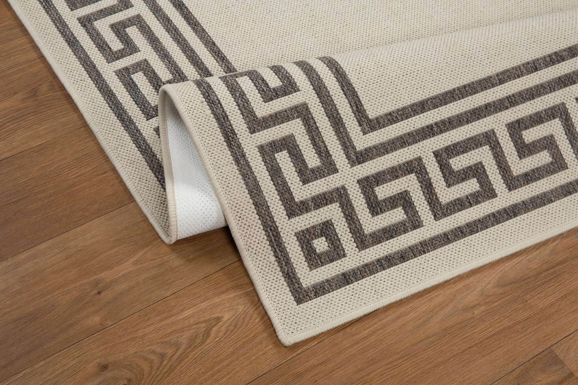 Soleil Ivory Greek Key Border Rug