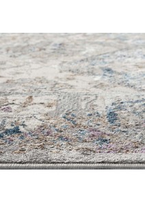 Cade Classic Diamond Pattern Rug