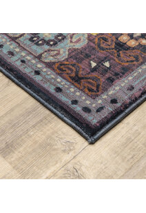 Myla Traditional Medallion Rug