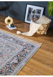 Prince Traditional Medallion Rug