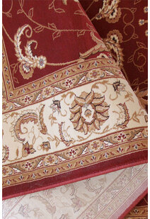Star Red Traditional Oriental Rug