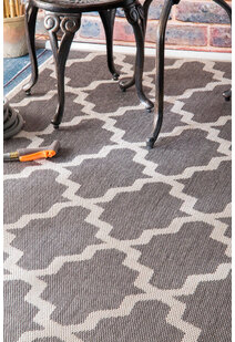 Subi Brown Trellis Flatweave Rug