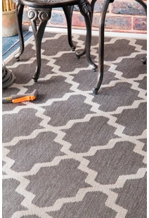 Subi Brown Trellis Flatweave Rug