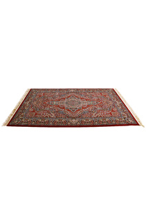 Tapis Red Traditional Fringed Rug