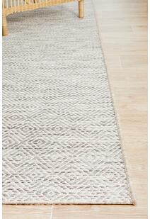Terry Geometric Outdoor Rug
