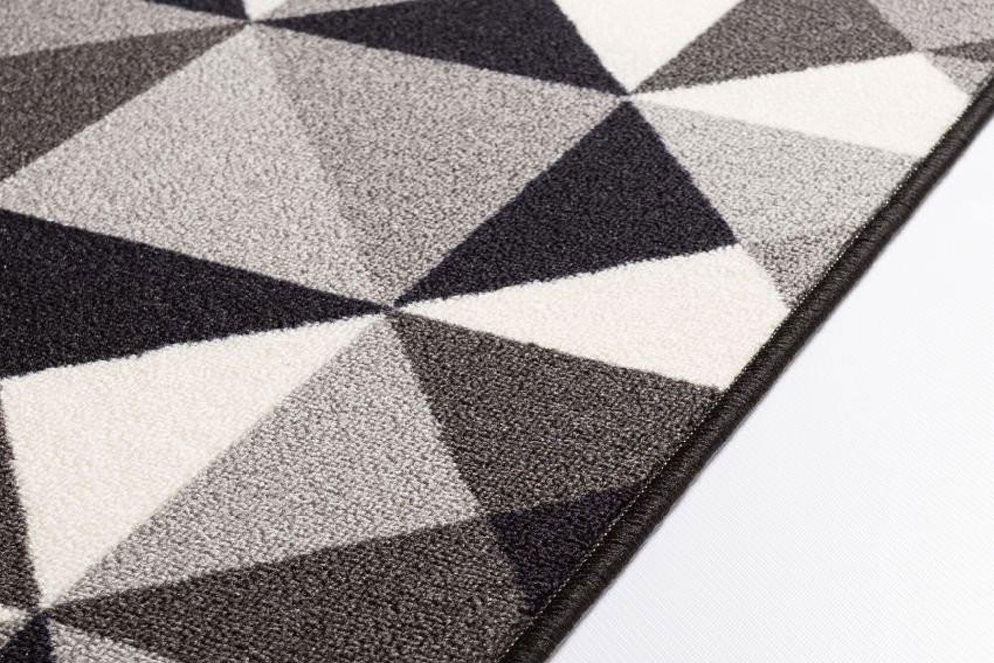 Atlanta Geometric Triangle Grey Rug