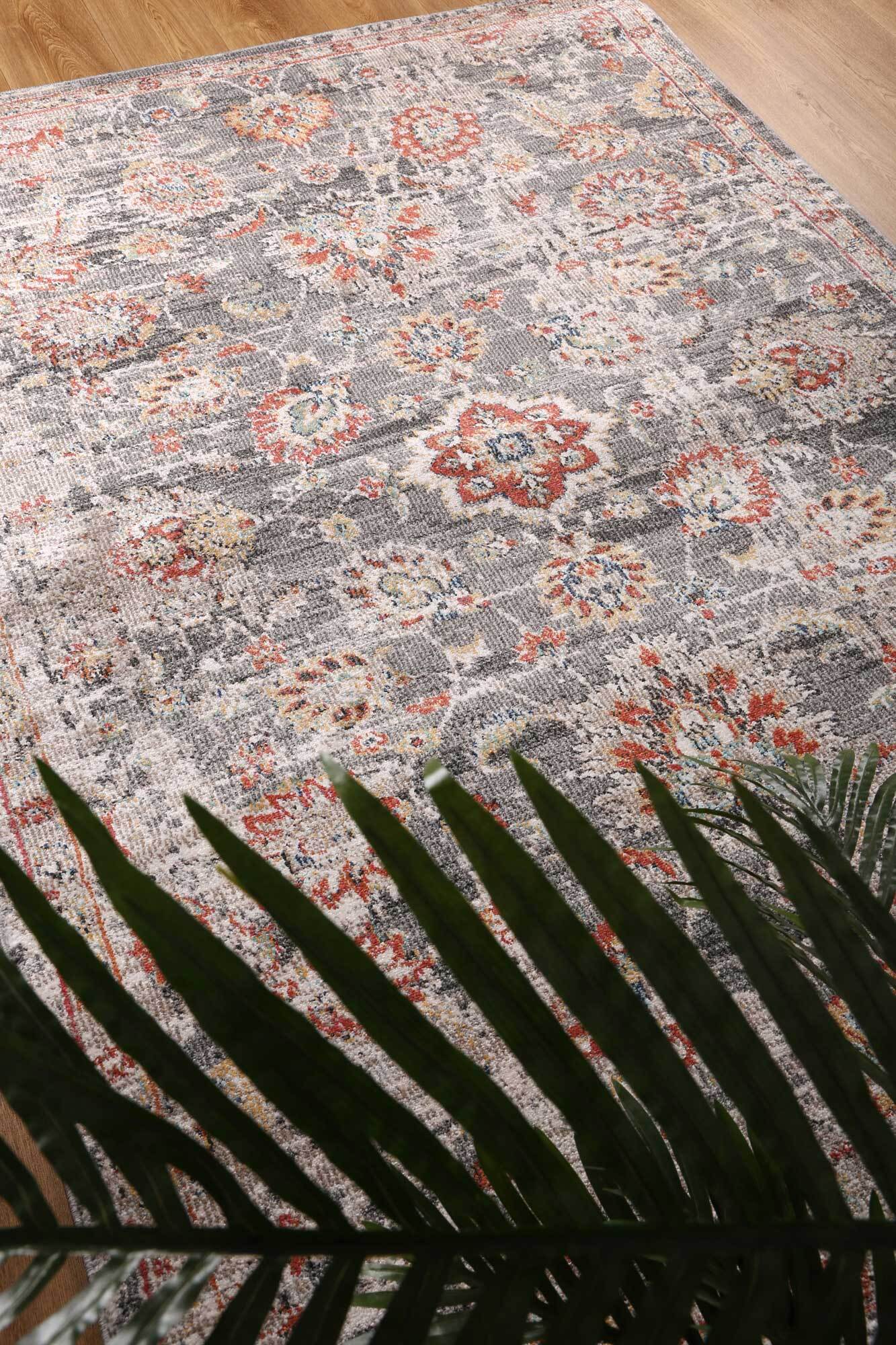 Alani Traditional Floral Rug