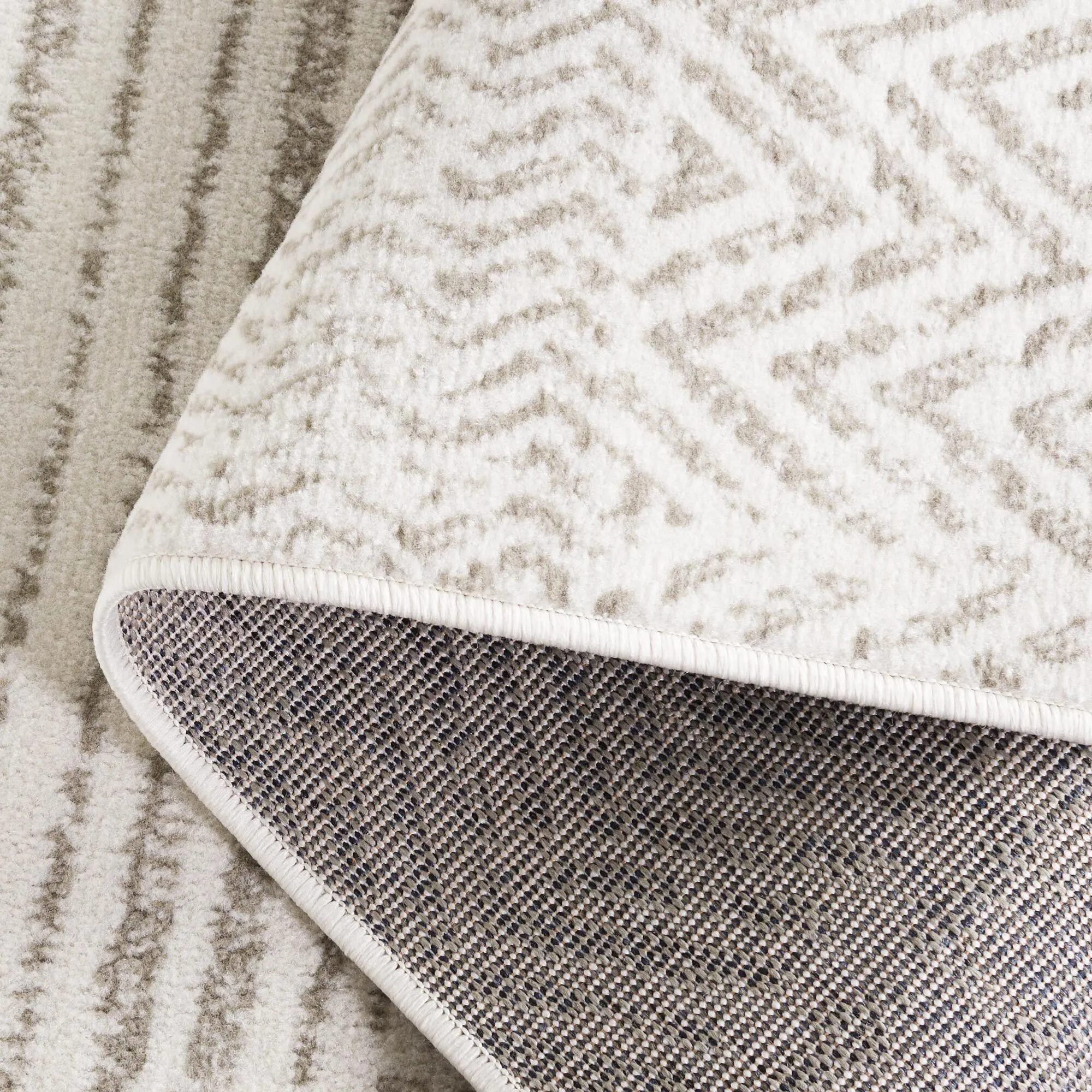 Large View Alfa Modern Geometric Rug