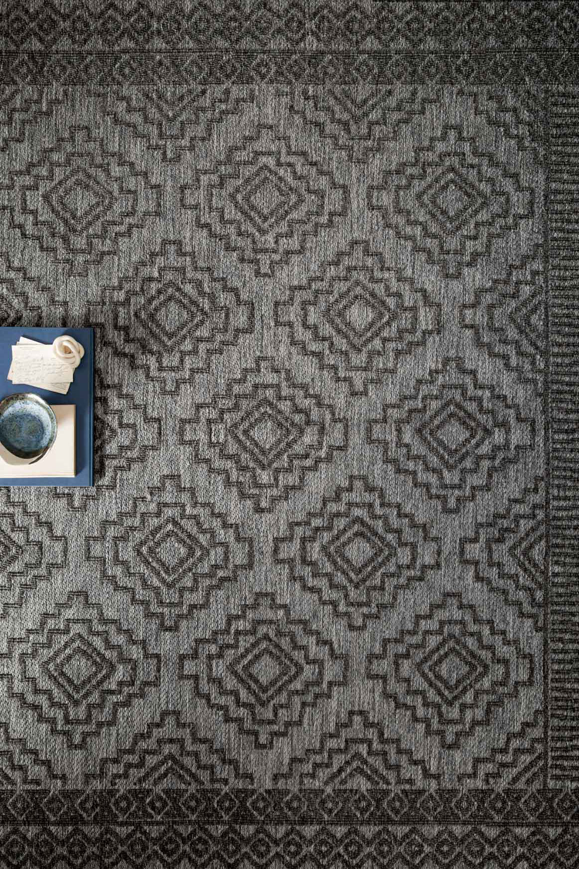 Alfresco Geometric Patio Rug