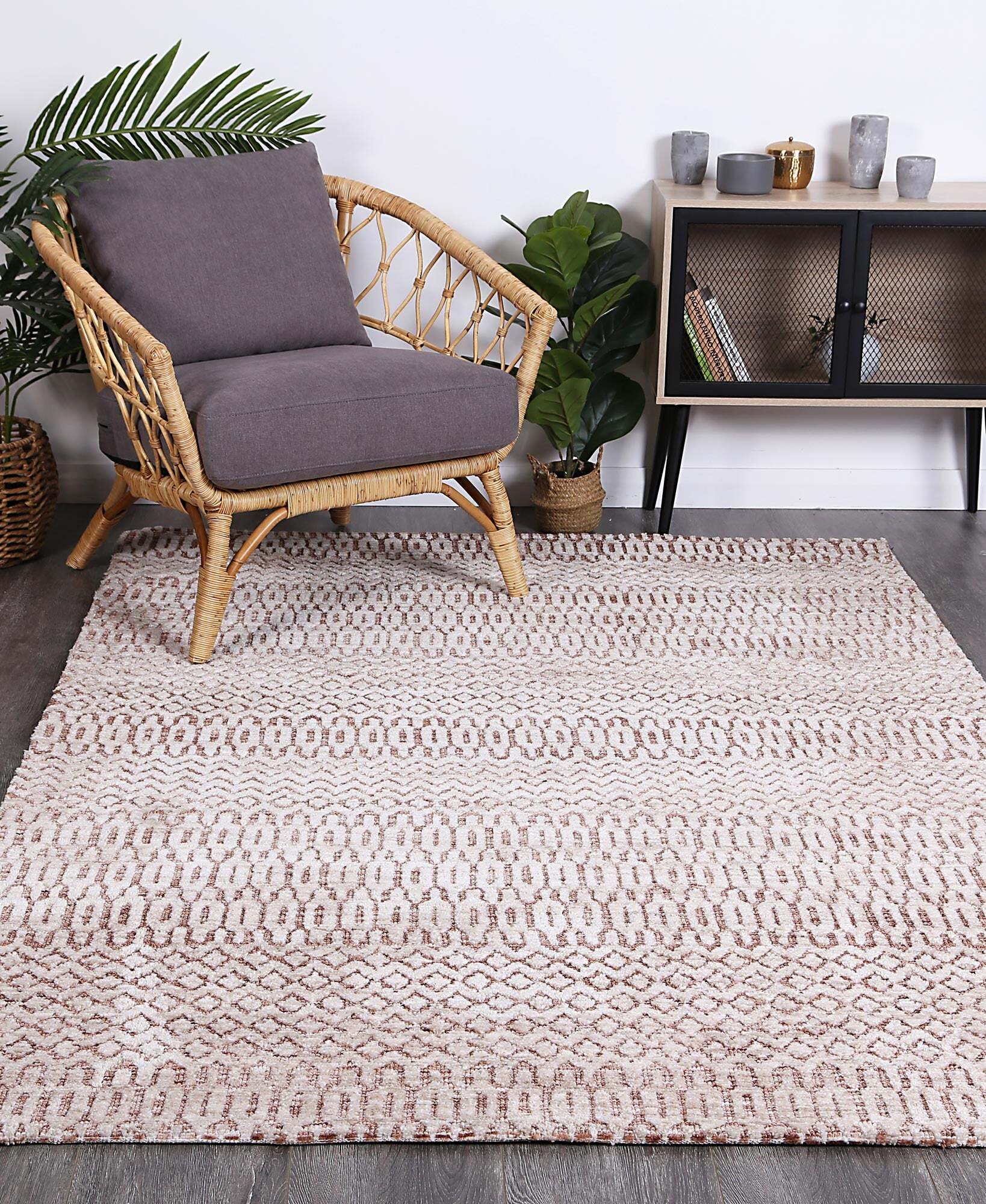 Amir Geometric Flatweave Rug