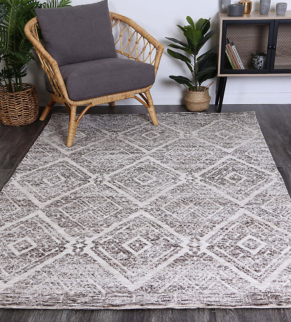 Amir Diamond Flatweave Rug