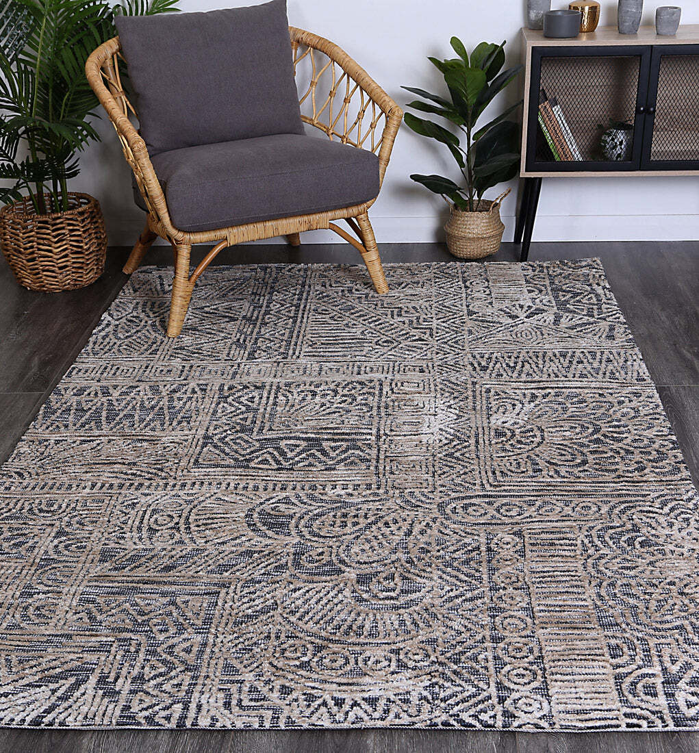 Amir Geometric Flatweave Rug