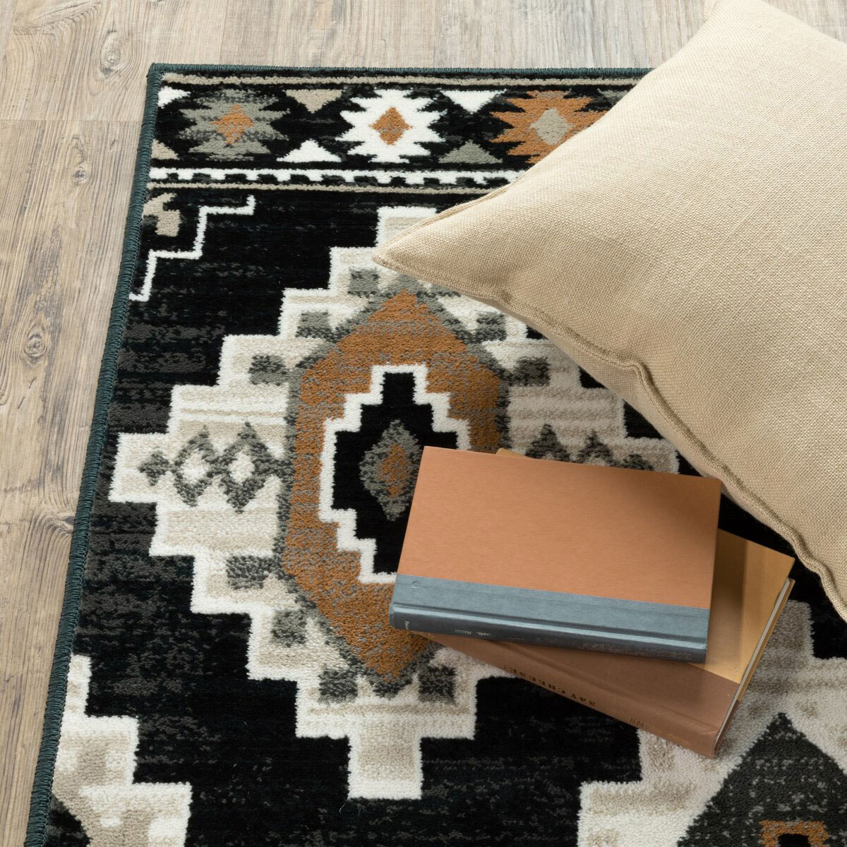 Adel Geometric Contemporary Rug