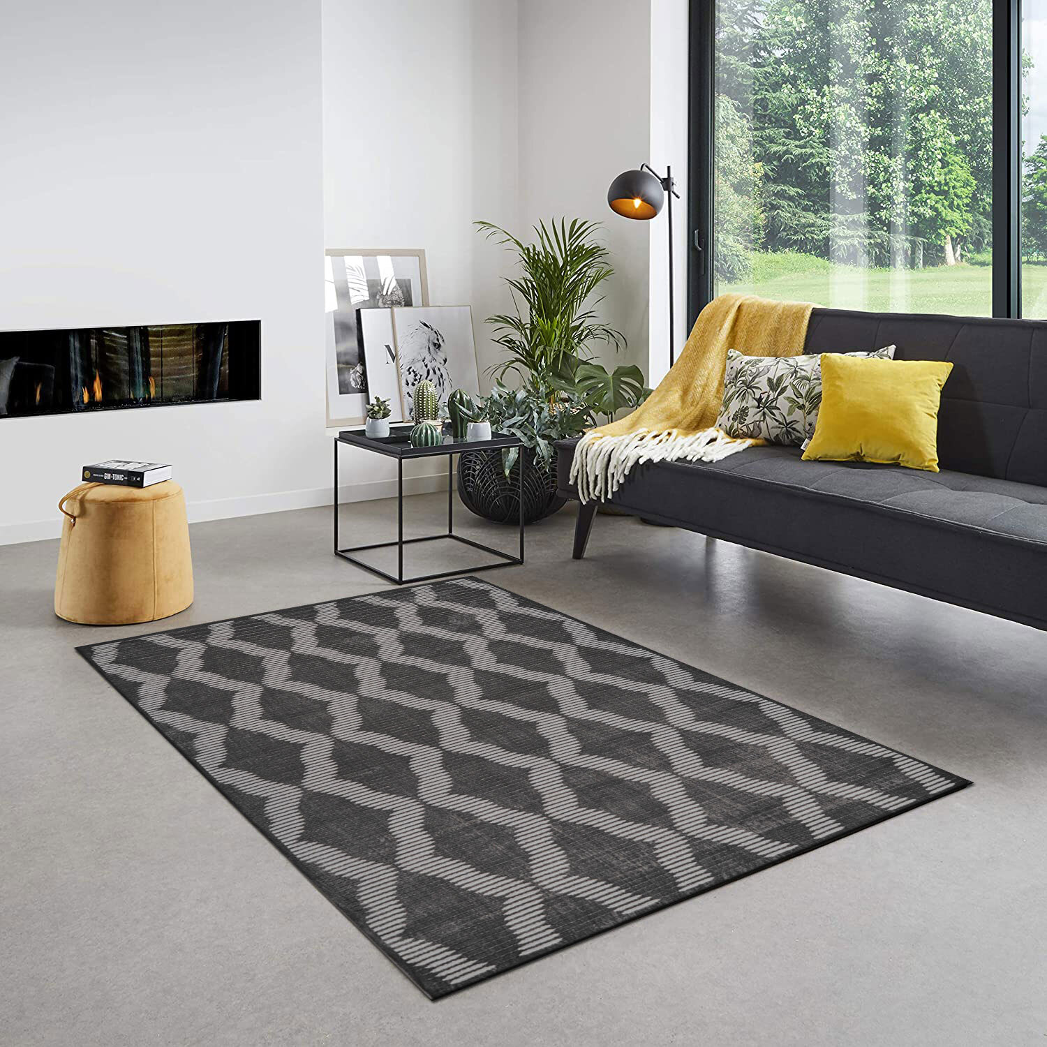 Large View Brigitte Moroccan Black Trellis Rug