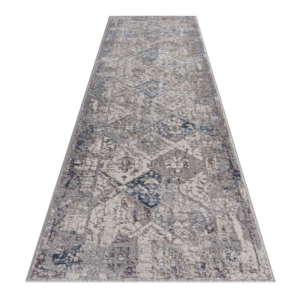 Cade Classic Diamond Pattern Rug