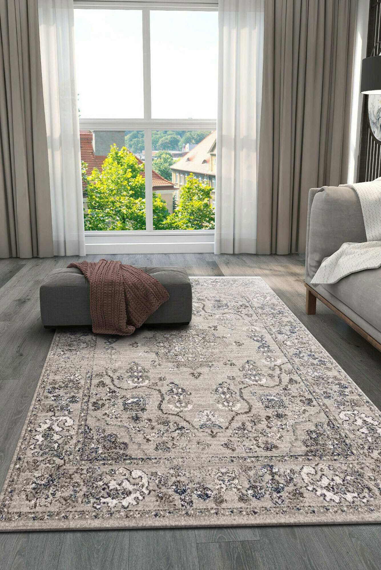 Large View Erin Traditional Medallion Rug