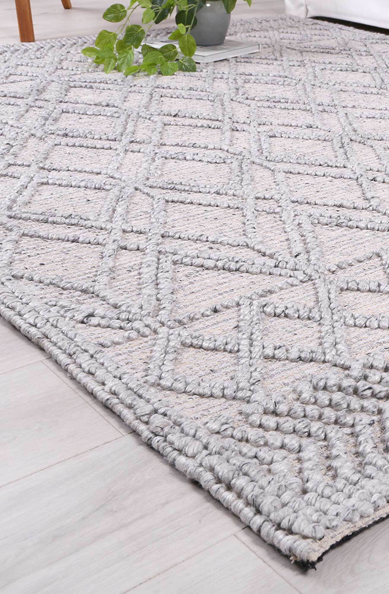 Hann Hand Loomed Rug