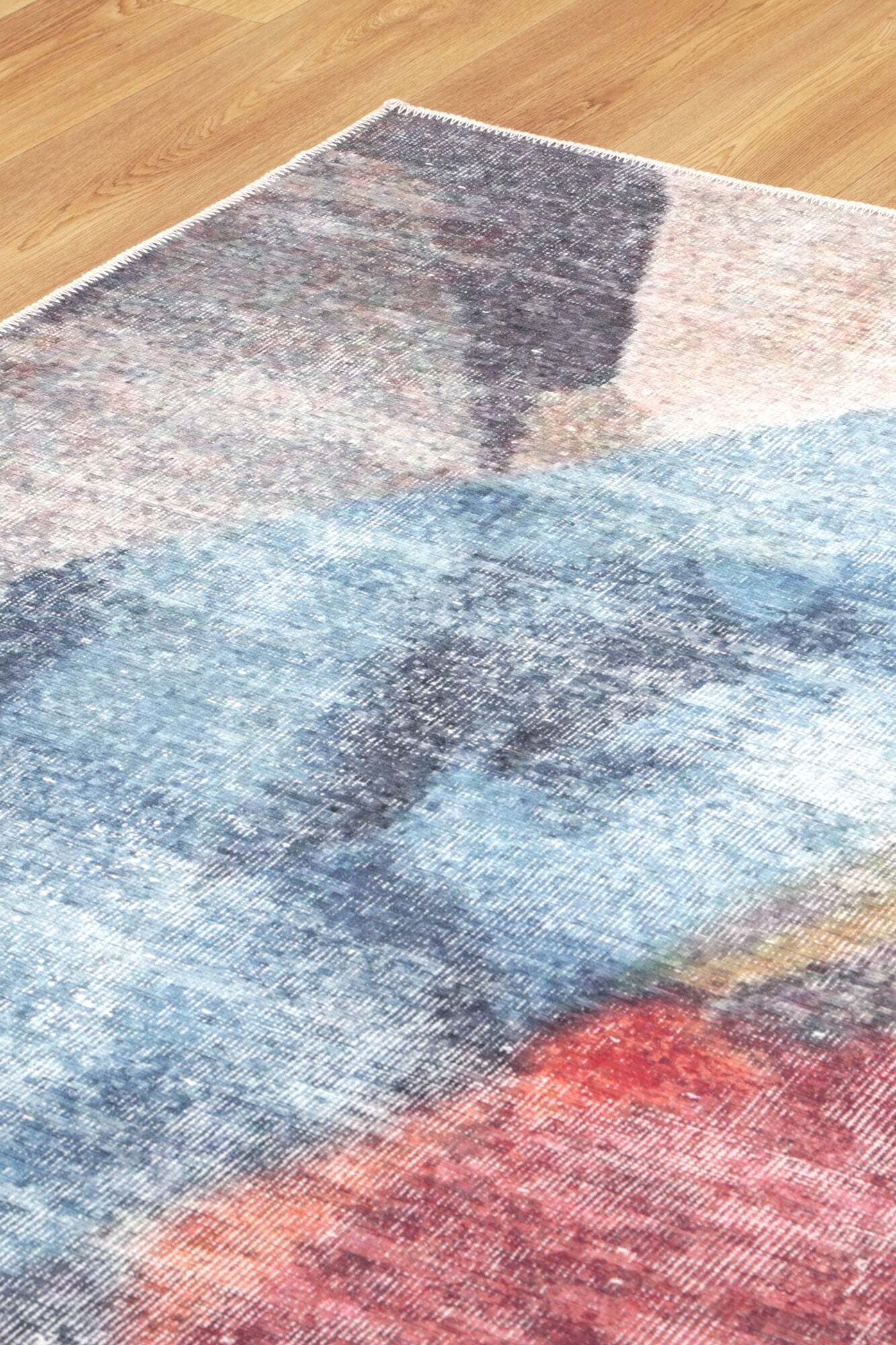Large View Huxly Machine Washable Rug