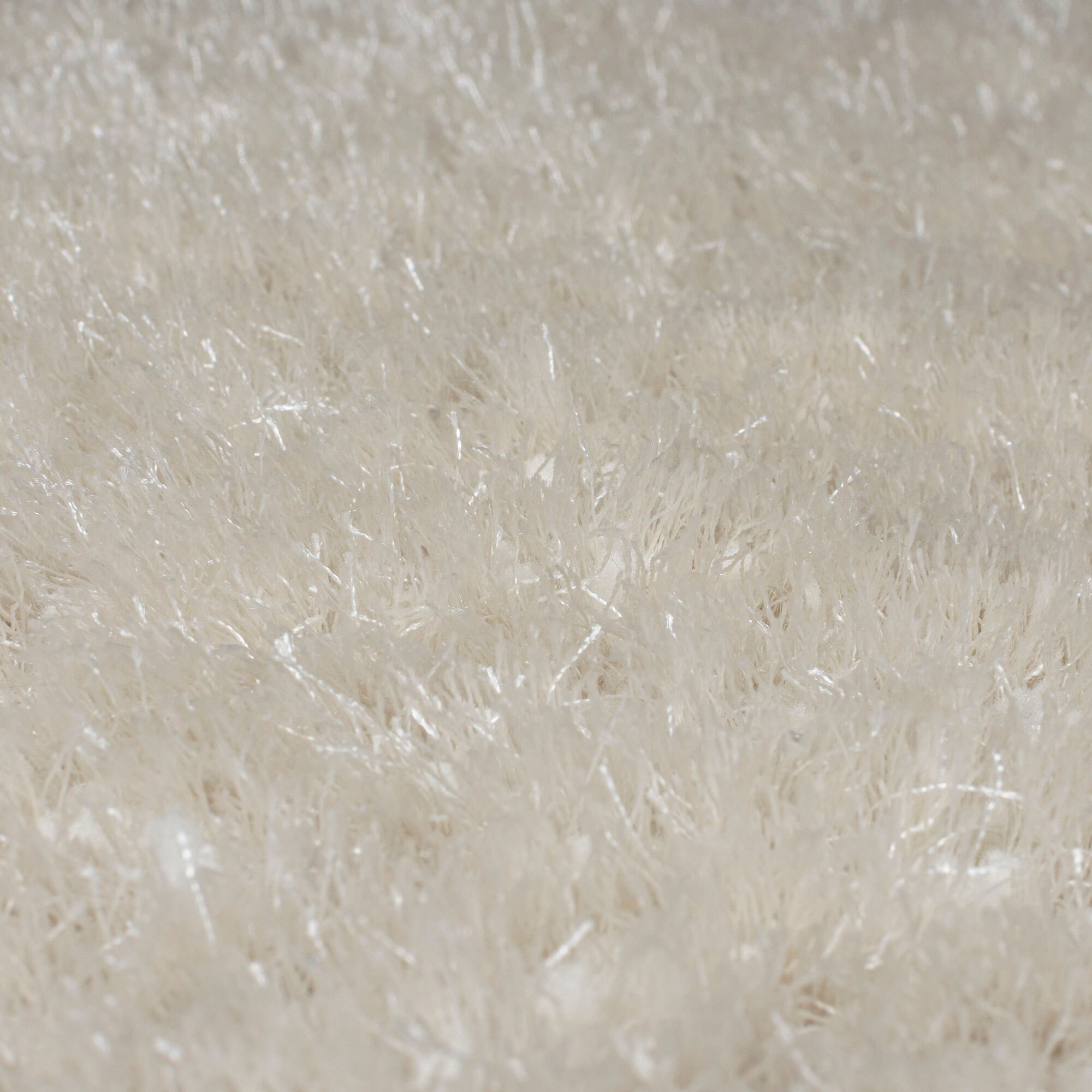 Large View Isabelle Round Shag Rug