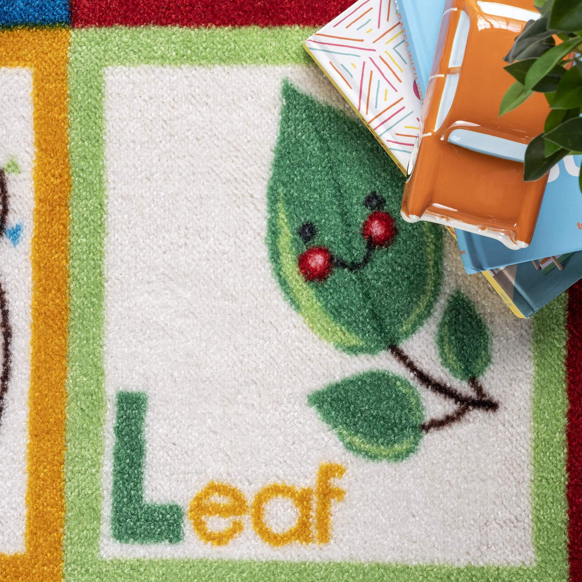 Large View Kids White Alphabet Picture Rug