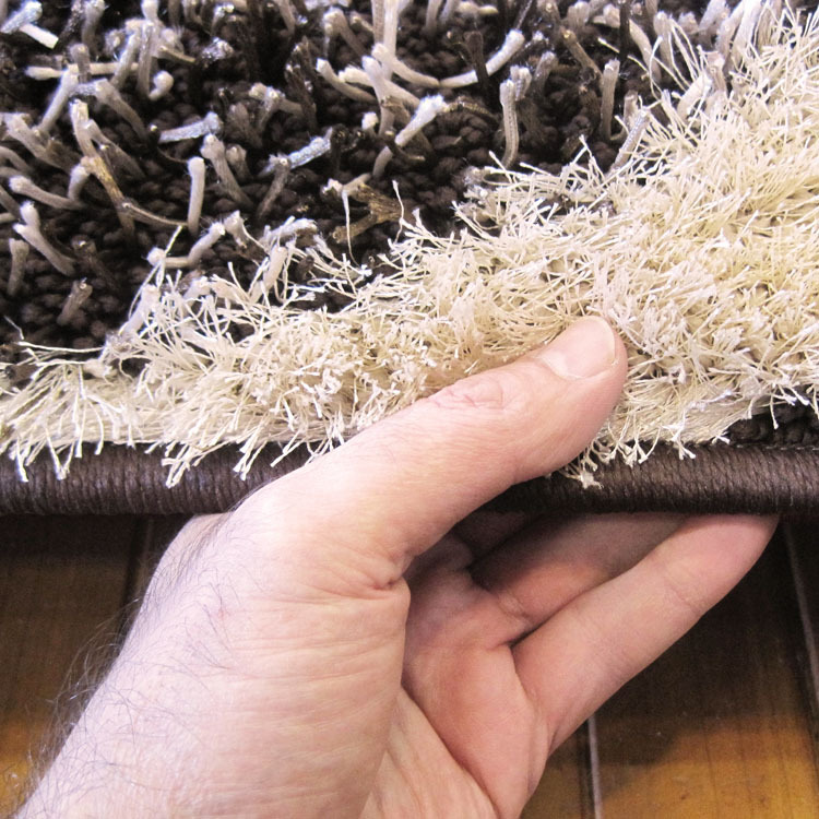 Logan Modern Wavy Shaggy Rug