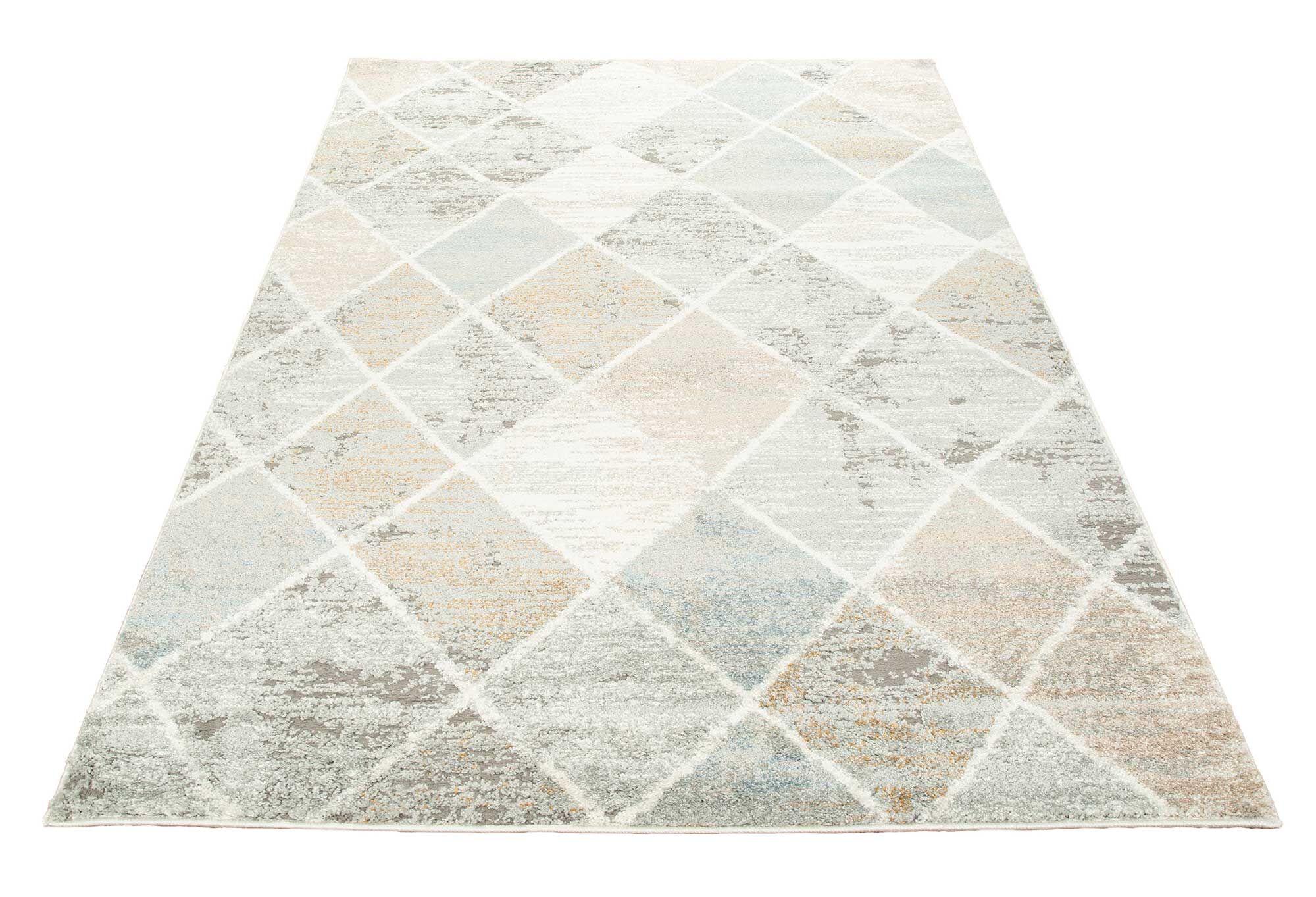 Large View Mineral Diamond Trellis Rug