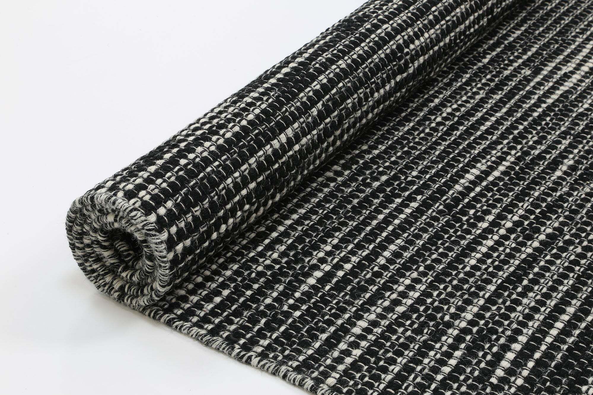 Large View Natura Black Wool Flatweave Rug
