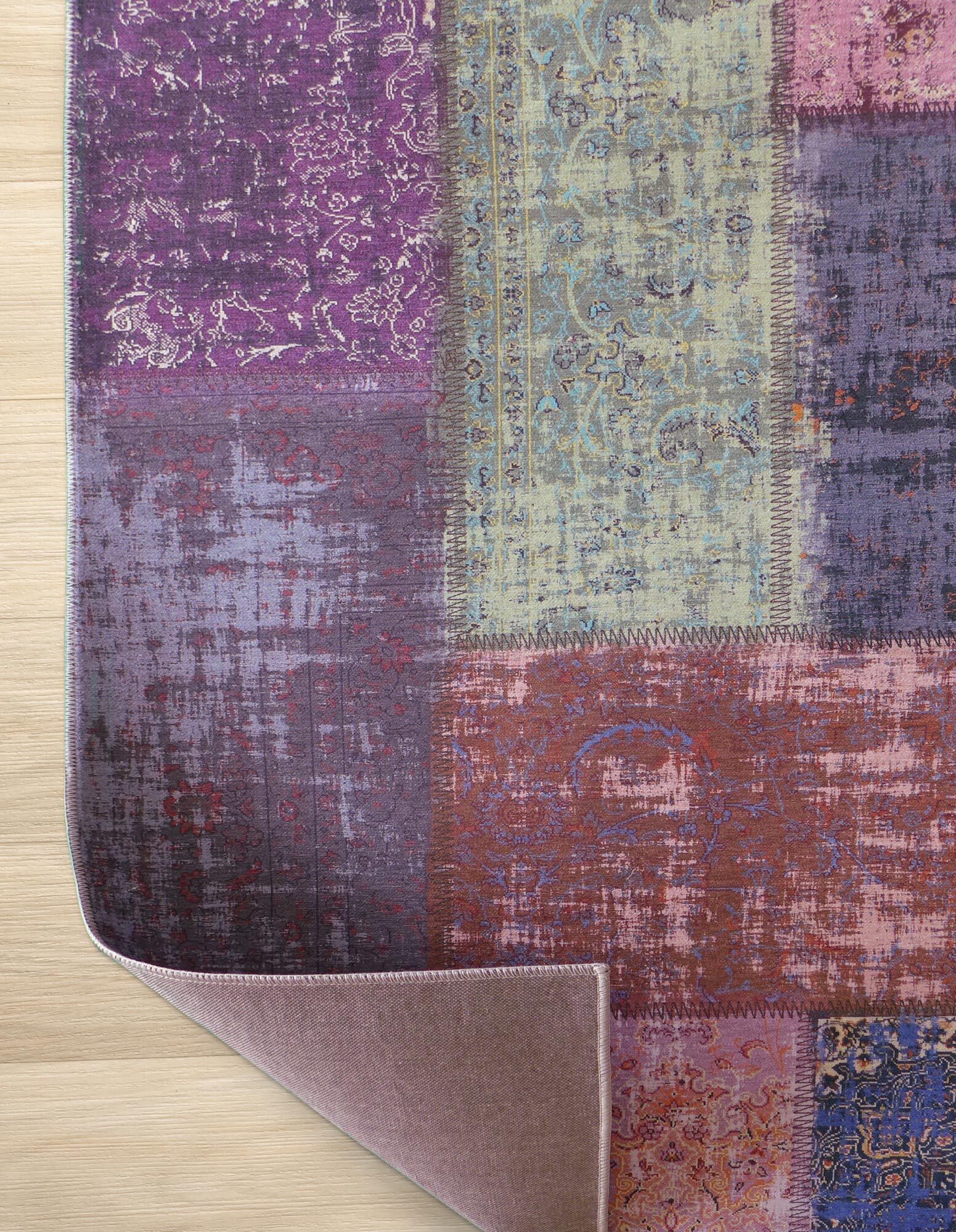 Large View Noble Traditional Patchwork Rug