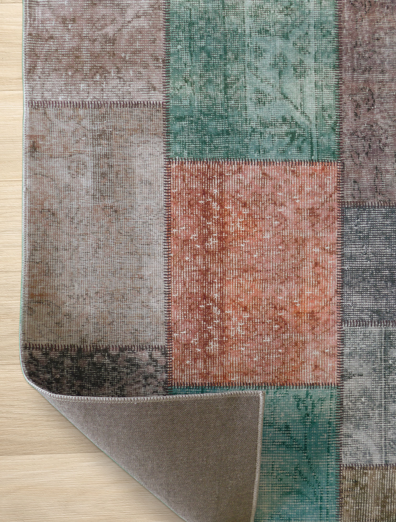 Large View Noble Traditional Patchwork Rug