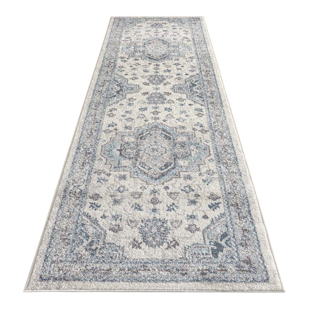 Nyle Traditional Medallion Rug