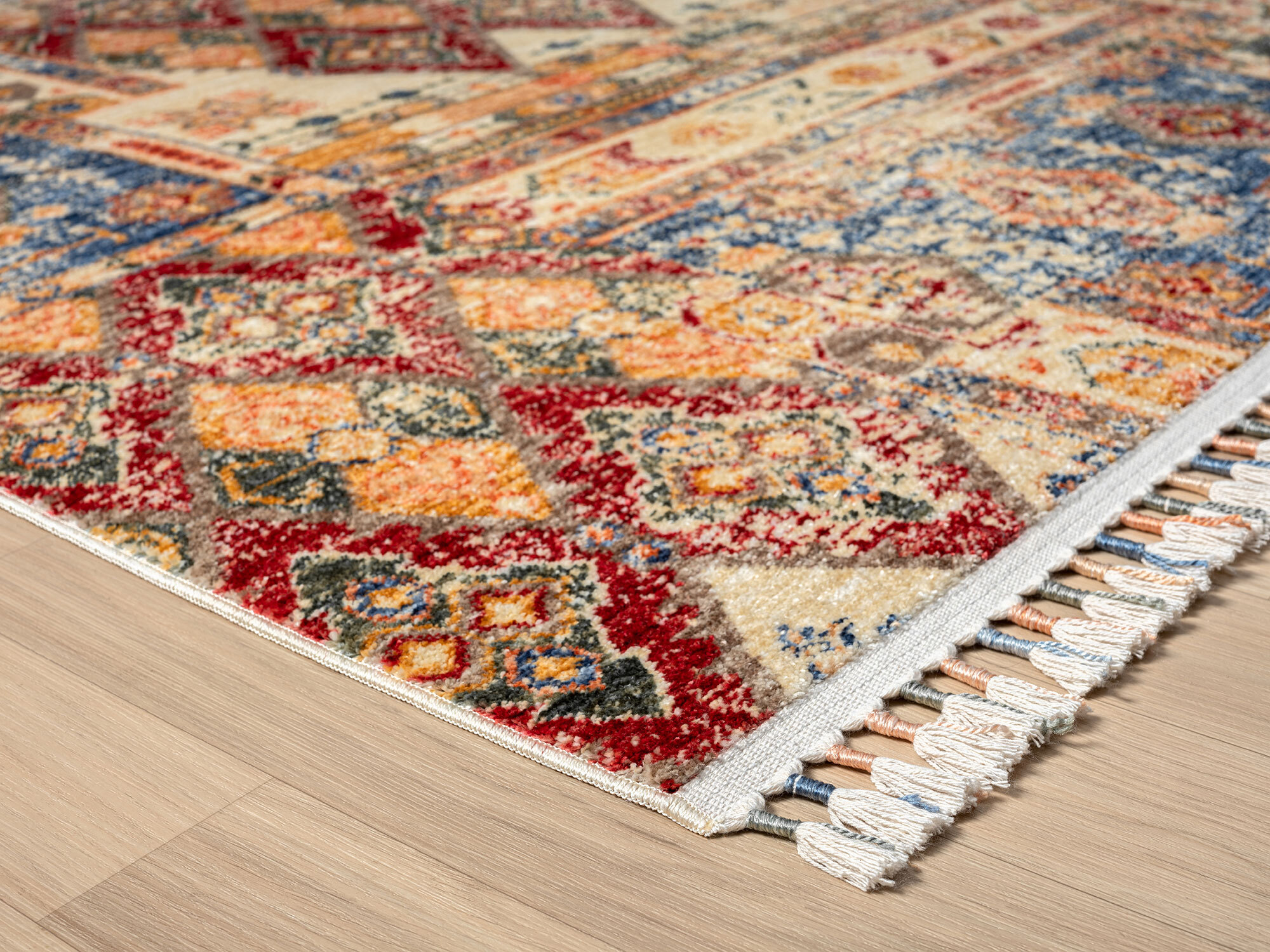 Large View Opal Traditional Fringed Rug