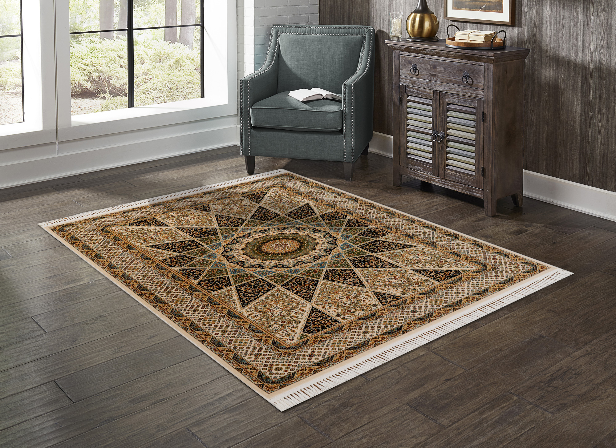 Prema Traditional Fringed Rug