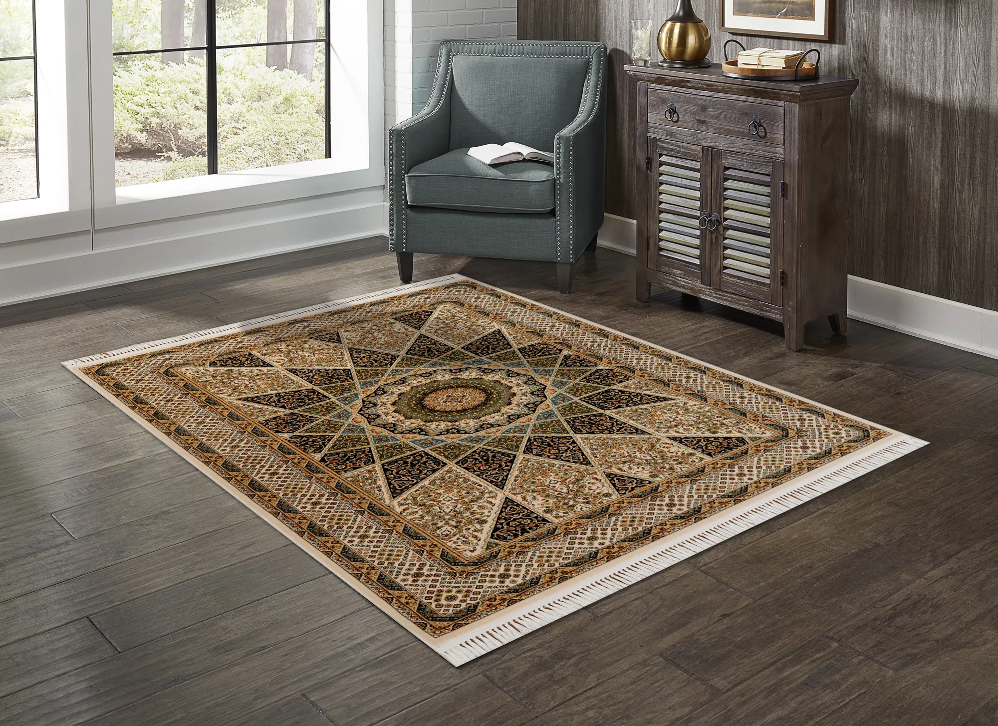 Prema Traditional Fringed Rug