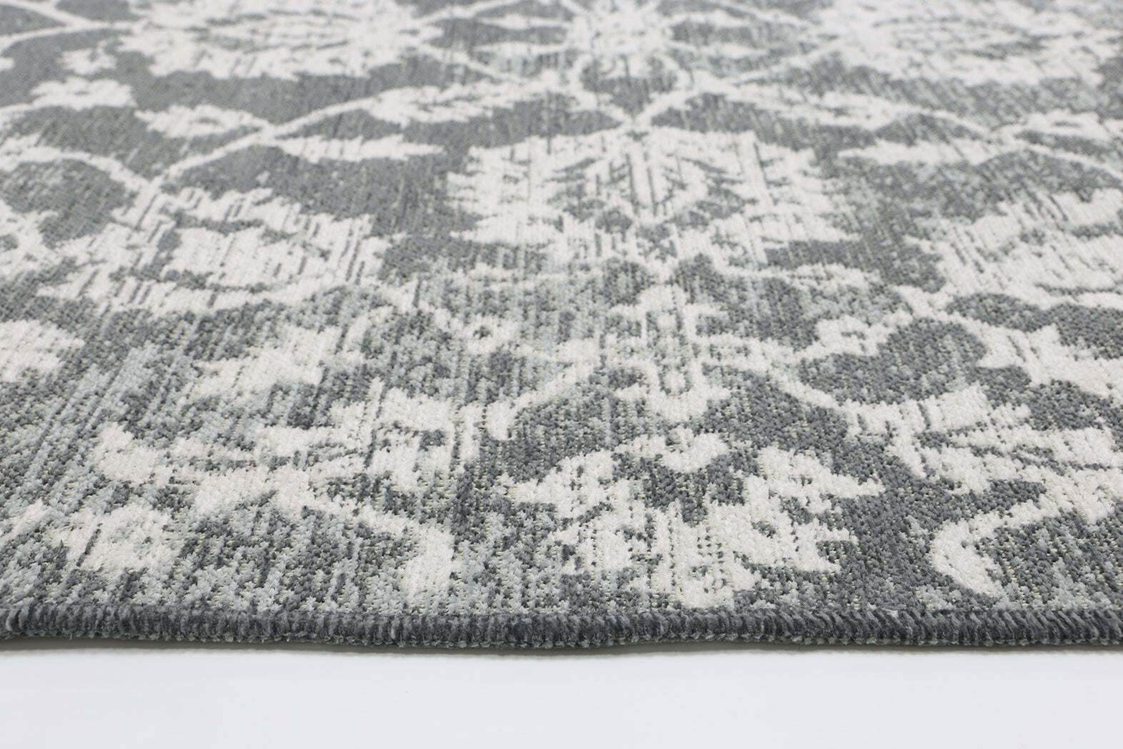 Large View Ryan Grey Transitional Floral Rug