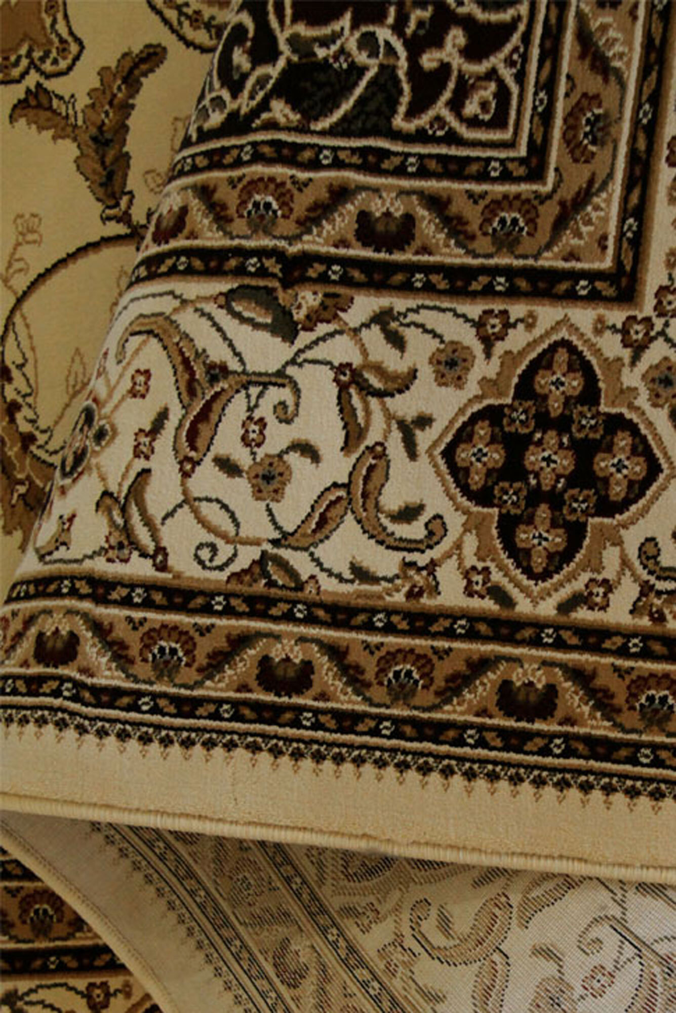 Large View Star Beige Classic Medallion Rug