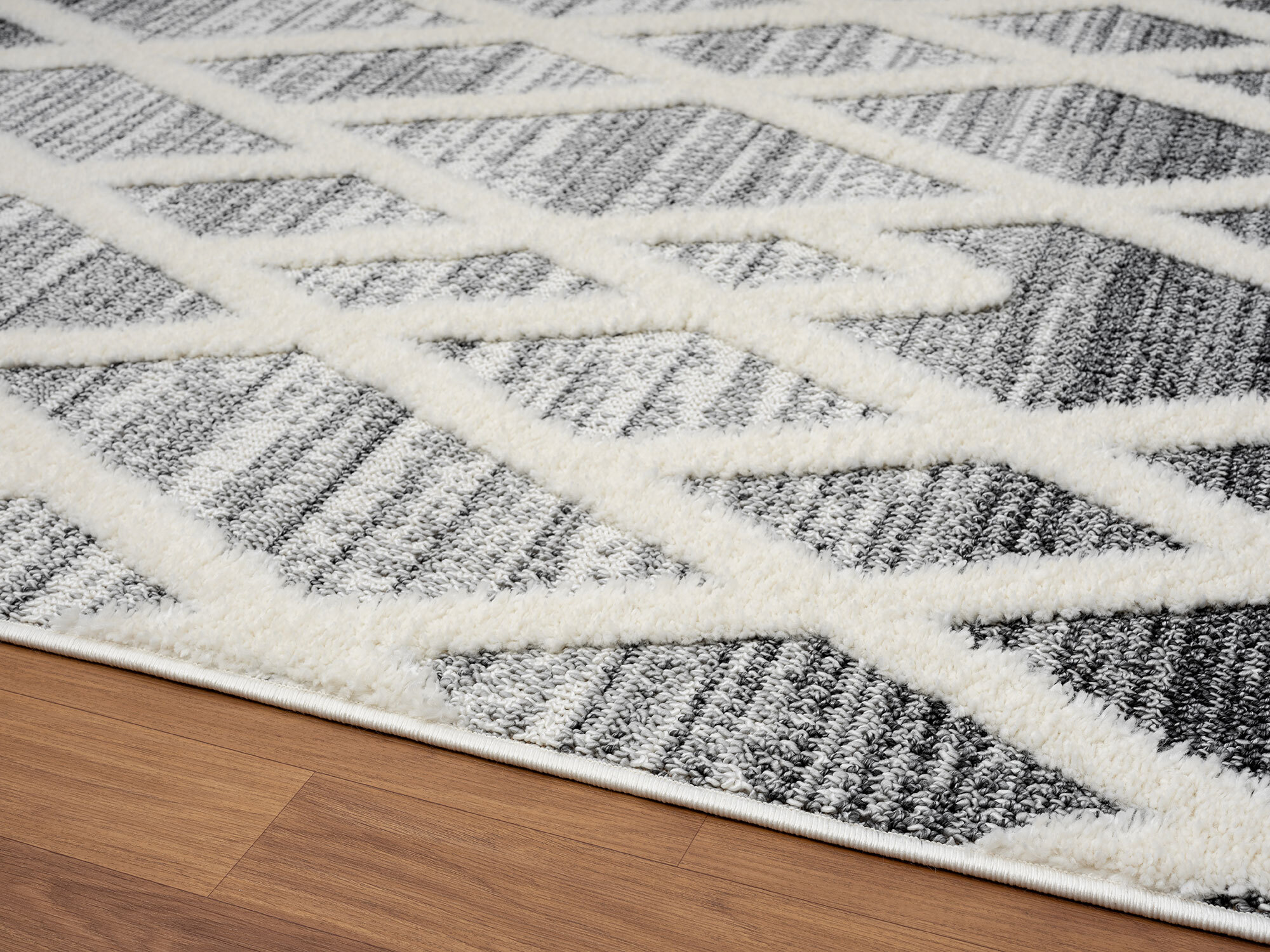 Large View Serenade Moroccan Trellis Rug