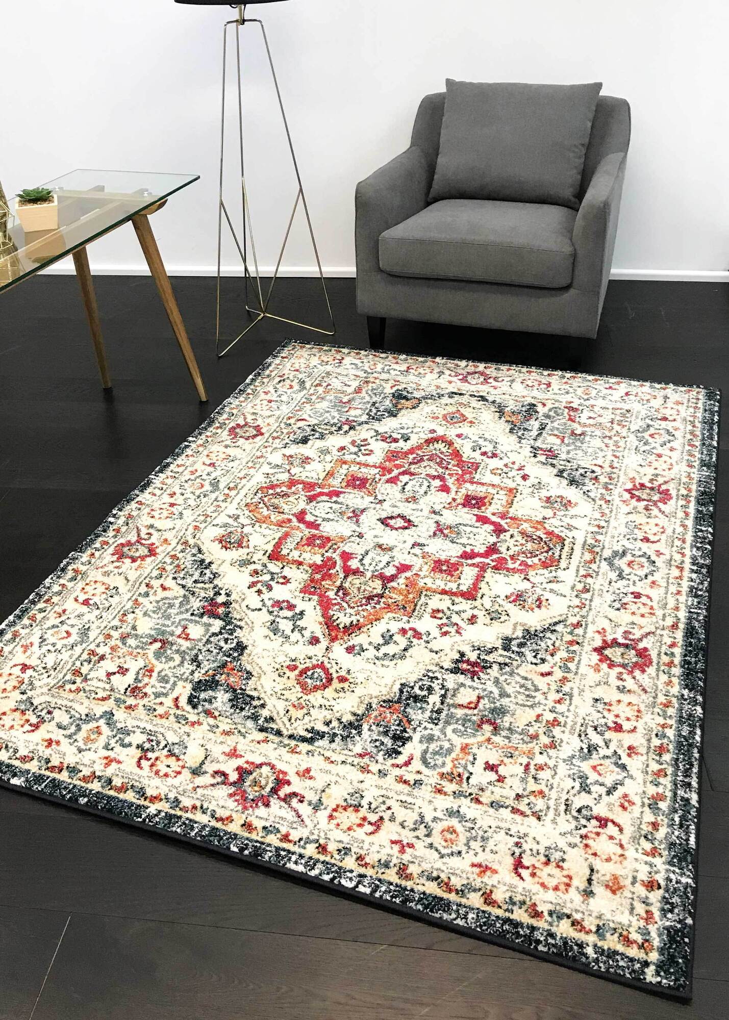 Sophia Classic Geometric Rug