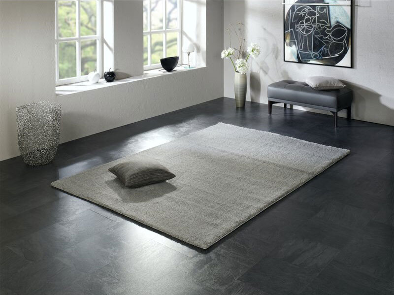 Silky Plain Light Grey Shaggy Rug