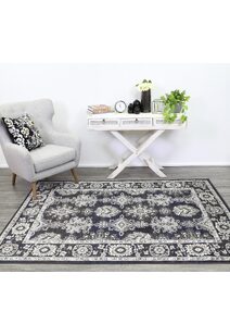 Alfred Traditional Border Rug