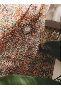 Heriz Traditional Medallion Rug