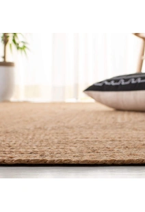Heath Hand-Woven Jute Rug
