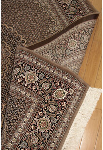 Mona Brown Classic Oriental Rug