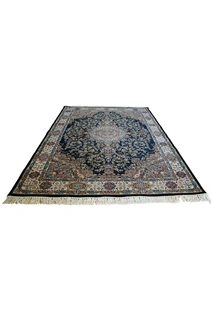 Parsa Medallion Oriental Rug