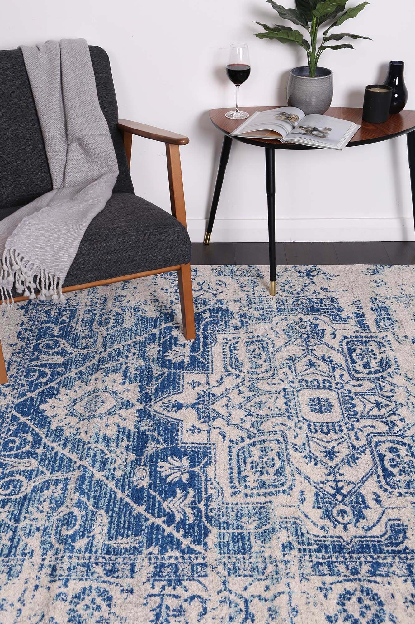 Large View Donna Traditional Medallion Rug