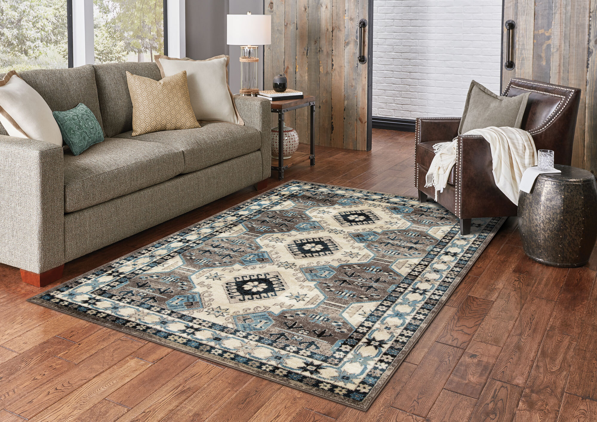 Bliss Traditional Geometric Rug