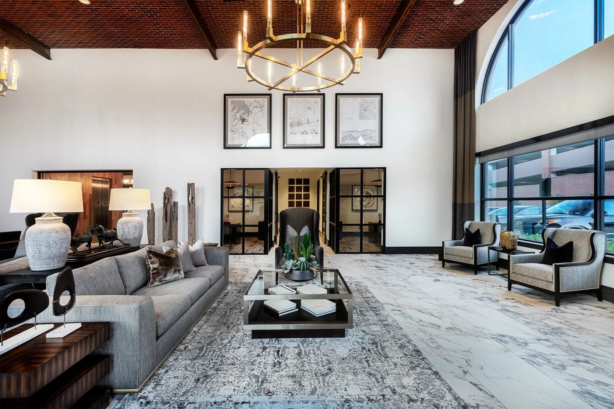 Brigitte Black Traditional Rug