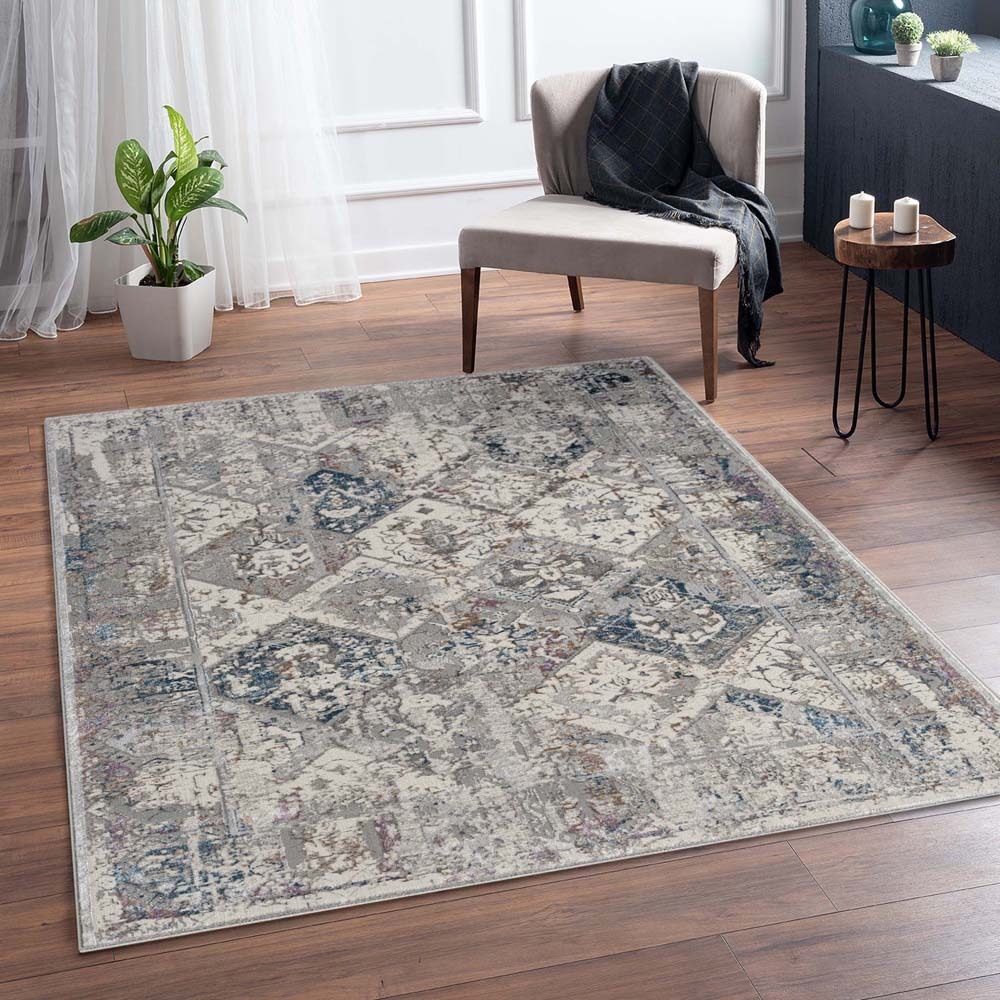 Cade Classic Diamond Pattern Rug