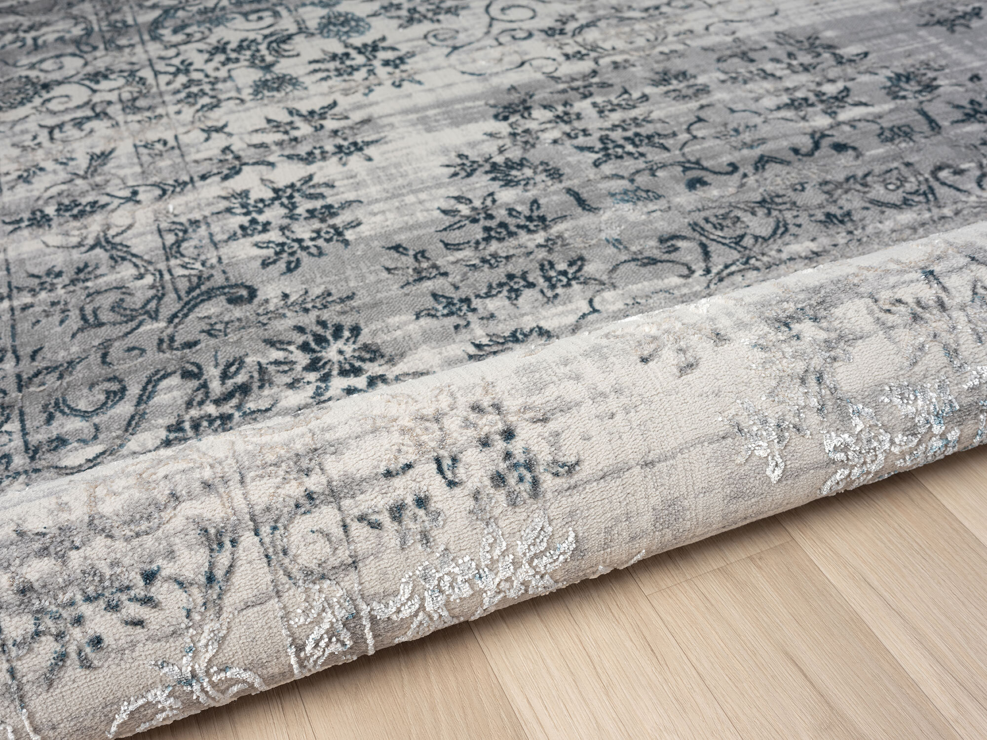 Carson Transitional Rug